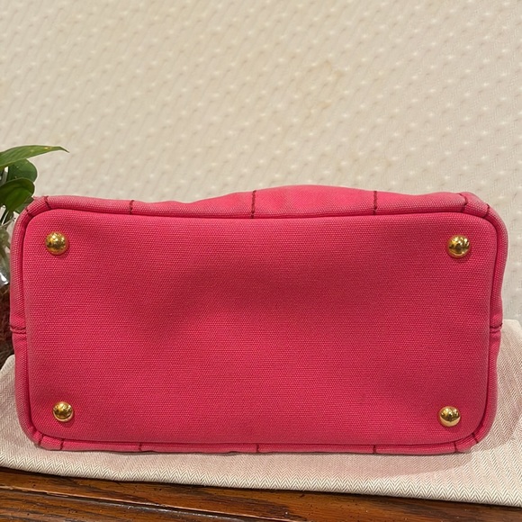 Authentic Prada Canapa Handbag/ sling bag Color Peonia/ Pink - Picture 14 of 15